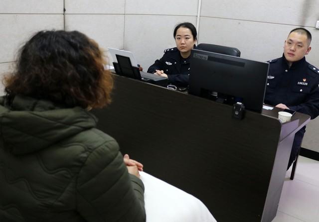 民警著急大吼這是23萬不是23塊