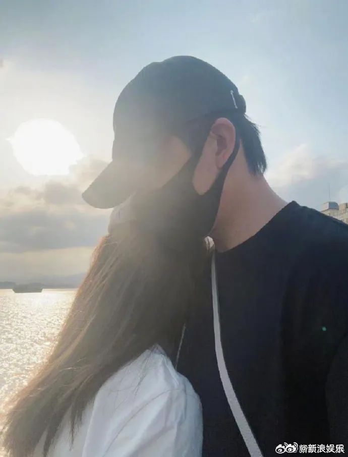 俞灝明王曉晨結婚