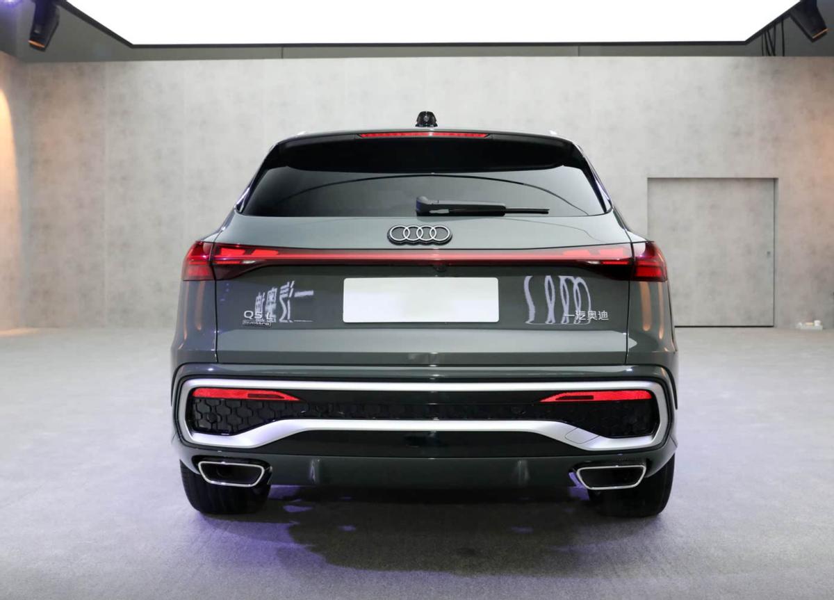 全新奧迪Q5L深度剖析:豪華中型 SUV 的變革與前景