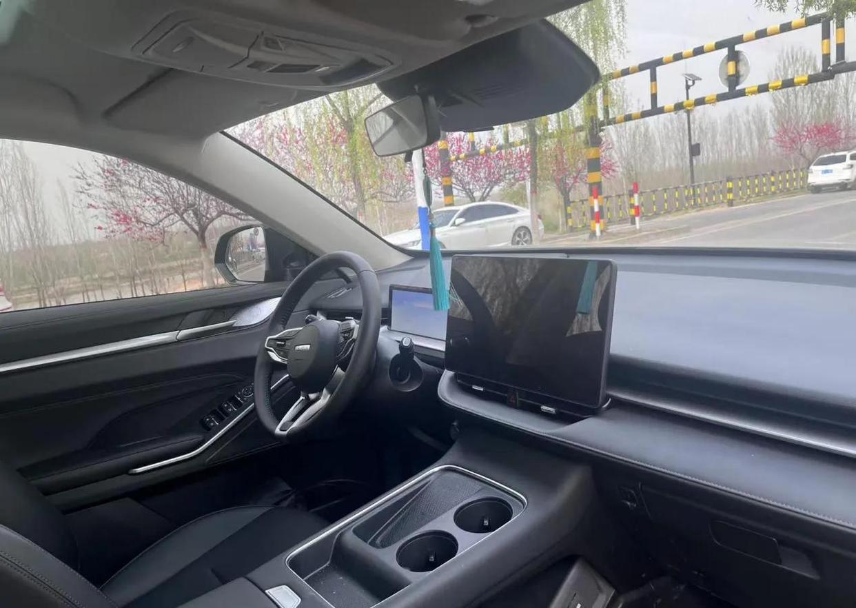 哈弗H6究竟是否神車?作為提車6個月的車主,我來真實分享