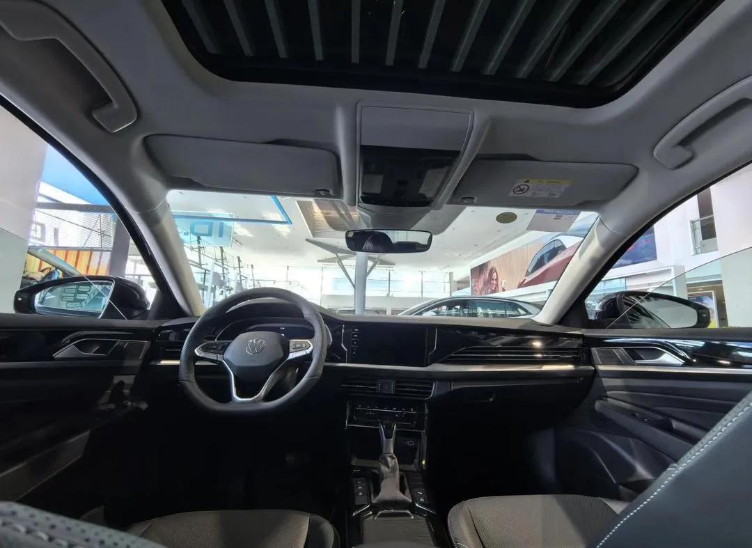 帕薩特Pro憑啥碾壓日系三強?德系B級車終迎「燃油車終極形態」