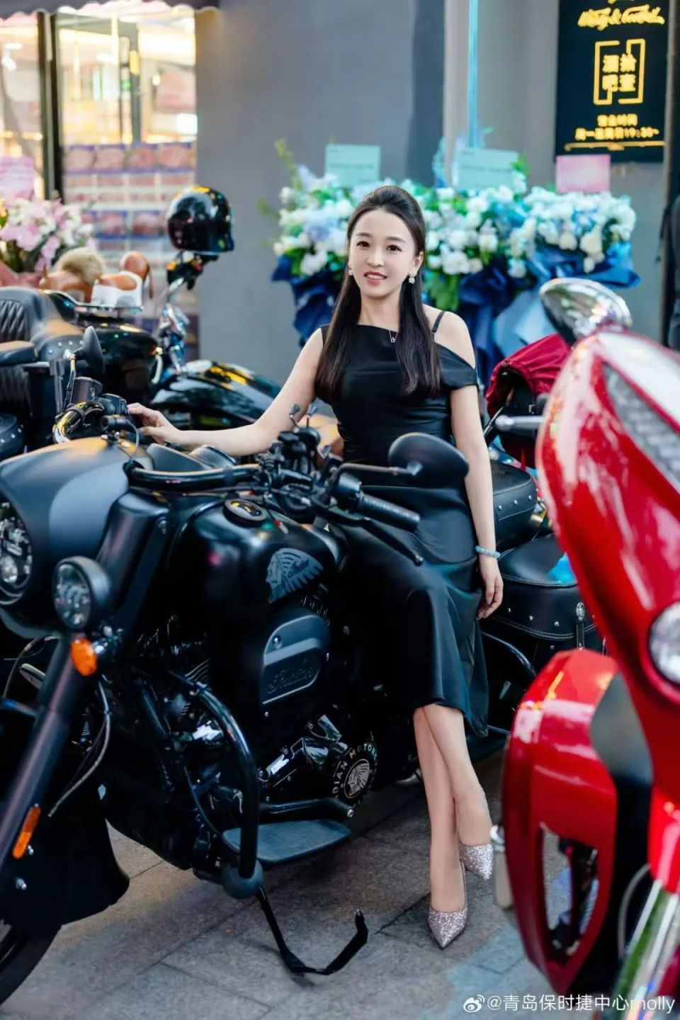 保時(shí)捷女銷(xiāo)冠又成銷(xiāo)冠:半年賣(mài)近百臺(tái)